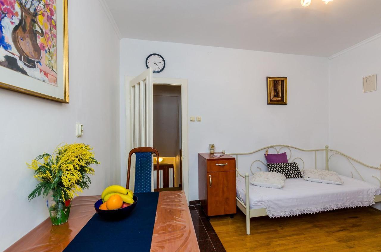 Old Town Budget Apartment Dubrovnik Luaran gambar