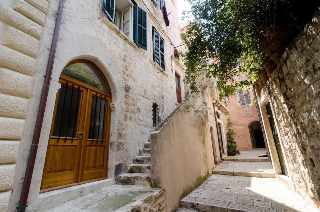 Old Town Budget Apartment Dubrovnik Luaran gambar